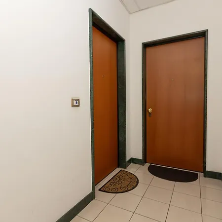 Felici Al Mare - 200 Metri Dalla