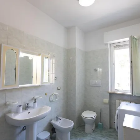 Felici Al Mare - 200 Metri Dalla *